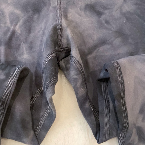 Lululemon align 28 diamond dye leggings - Picture 2 of 4